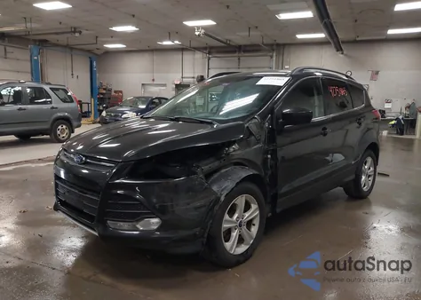 2015 Ford Escape Se z USA, uszkodzony, nr VIN 1FMCU9G92FUC29187